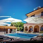 Apartment Apartma Irena Novi Vinodolski