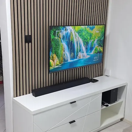 Apartma Irena *