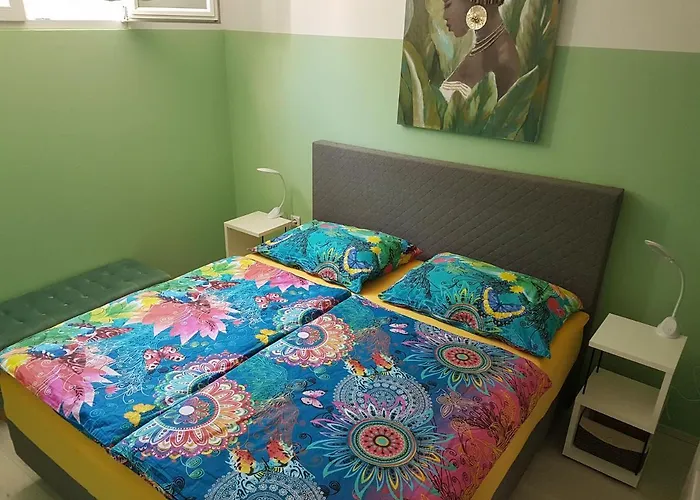 Apartma Irena 아파트 *